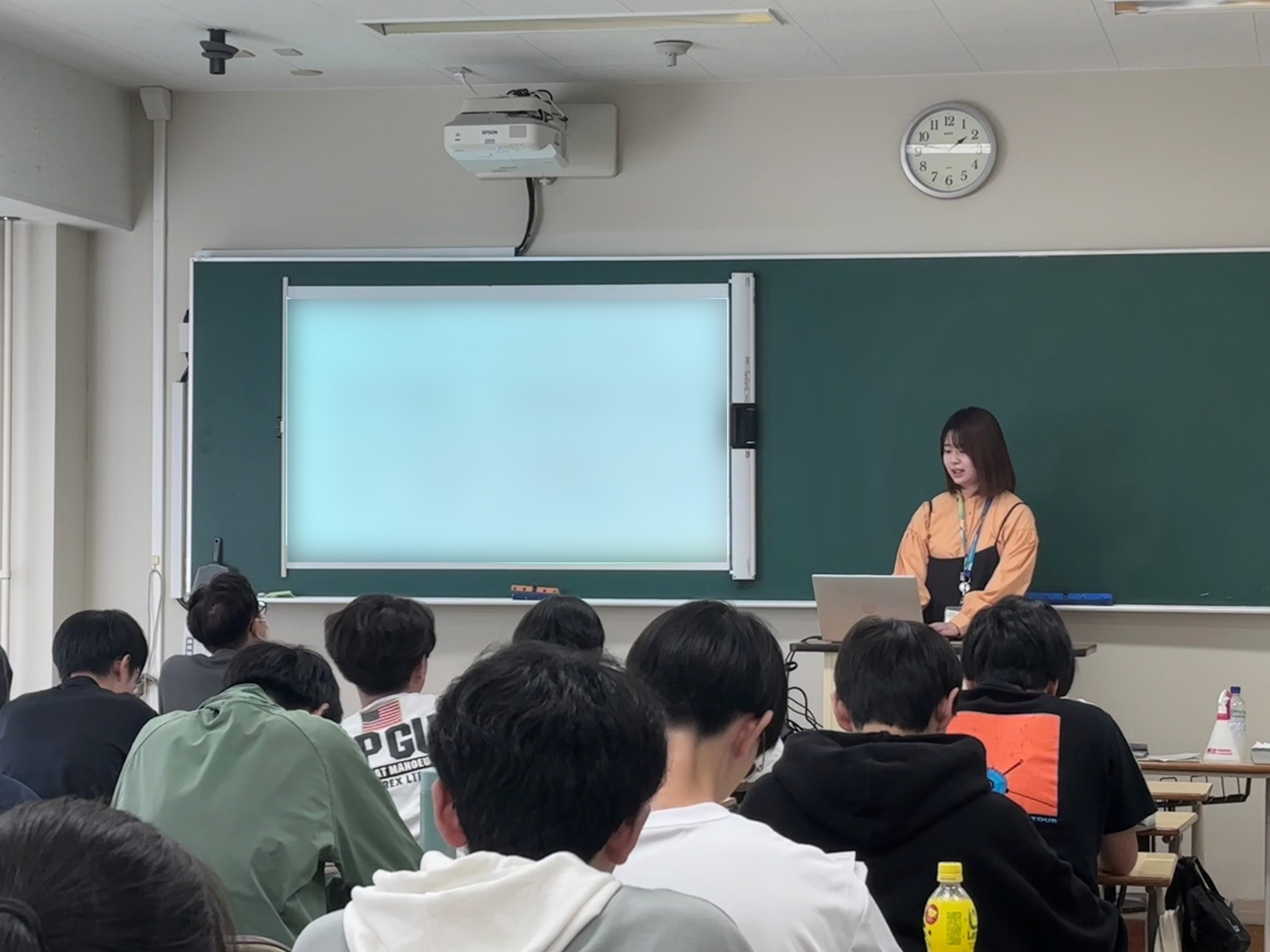IWIのエンジニアが函館高専での講義支援